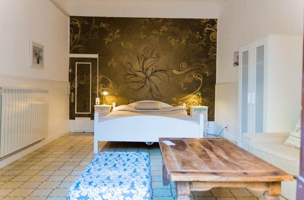 B&B Placa Bell-Lloc Gerona Exterior foto